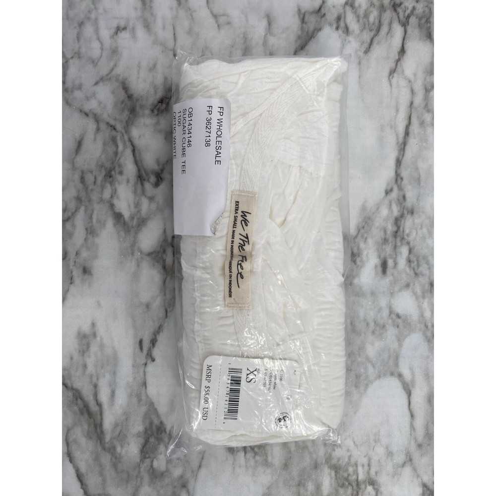 Free People NWT Sugar Cube Crinkle Fabric Short Sleeve Tee Optic White XSm New - Picture 11 of 12